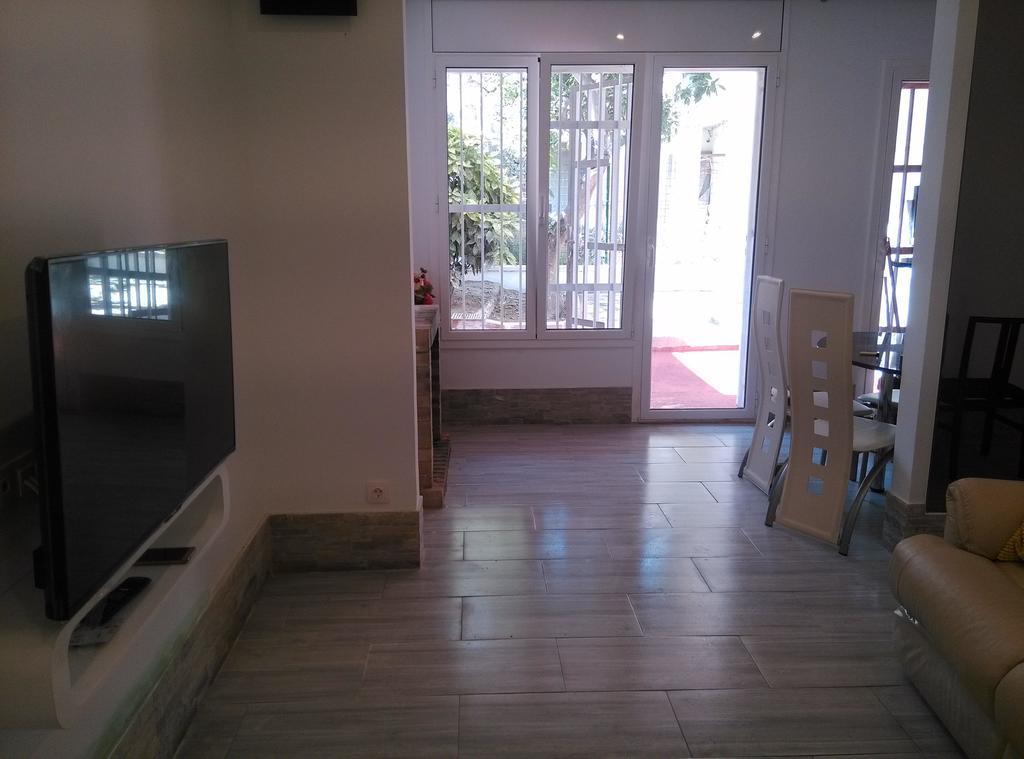 Apartamentos Bcntourism 피네다데마르 외부 사진