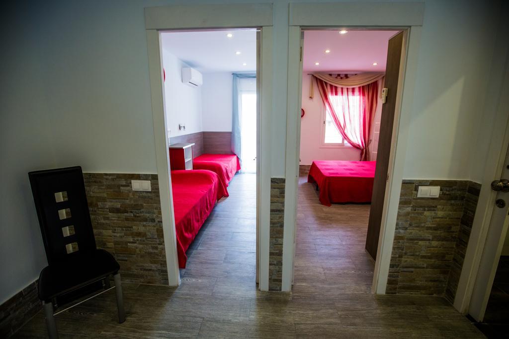 Apartamentos Bcntourism 피네다데마르 외부 사진