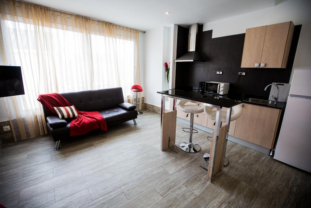 Apartamentos Bcntourism 피네다데마르 외부 사진